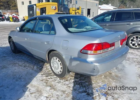 2001 Honda Accord 2.3 Lx from USA, damaged, VIN 1HGCG66561A124642